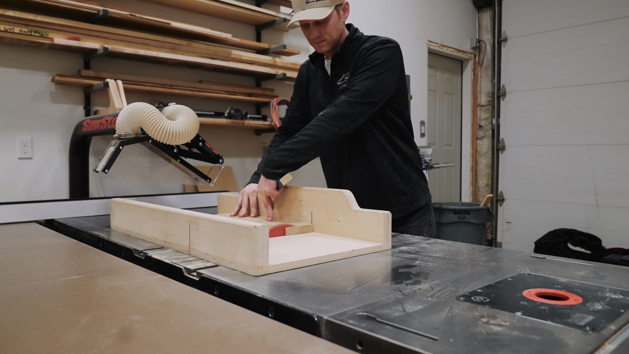 Cutting a cabinet part on the crosscut sled